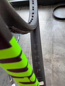 Tenisová raketa značky Wilson Blade - 3