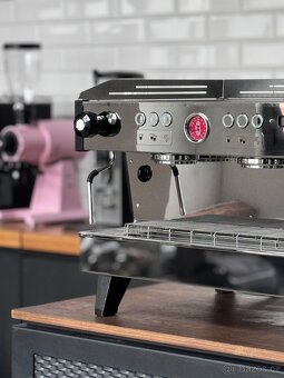 Kávovar La Marzocco Linea PB 3AV - po renovaci - 3
