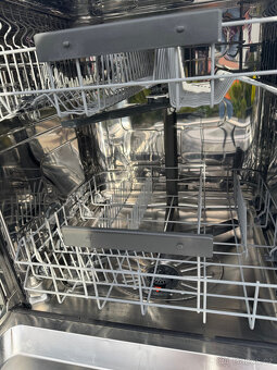 Myčka ELECTROLUX ESI 5540 LOX - TOP stav - 3