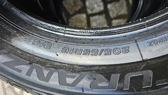 Pneu 205/55 R16 - 3