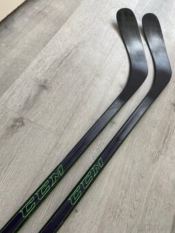 2x hůl CCM Trigger 5 85flex P29 levá ZÁRUKA - 3