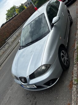 Seat Ibiza 1.2 HTP 51 kW, facelift, r. 2007 - 3