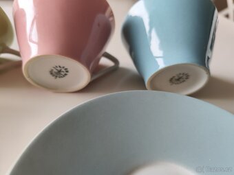 Porcelánové šálky s podšálky Lilien Austria - 3