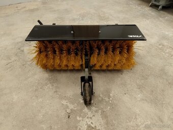 Zametací koště na traktor STIGA - 3