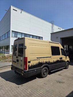 IVECO daily obytné - 3