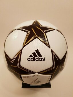 Adidas Finale London 2011 Women's Champions League Matchbal - 3