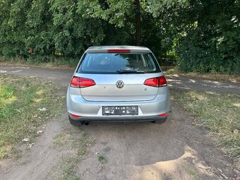 Volkswagen Golf 1,2 TSI 77 KW - 3