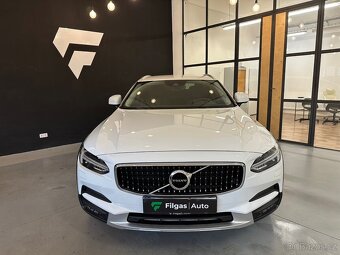 VOLVO V90 D4 AWD 2.0 140KW CROSS COUNTRY 9/2018 MOMENTUM - 3