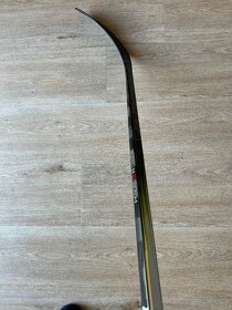 Hokejka Bauer HYP2LITE, pravá, P92 a P28, flex 70, 77, 87 - 3