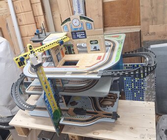 Dřevěné nádraží - 3