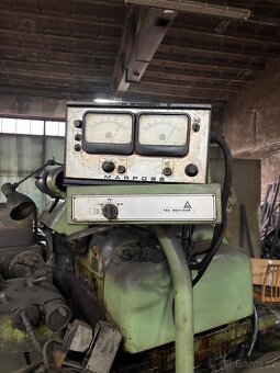 Hrotová bruska TOS BUA 31/1000 (8952) - 3