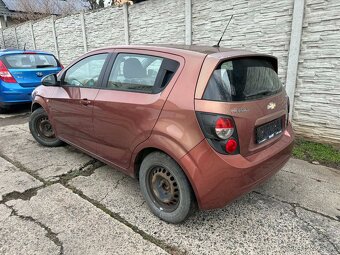 Chevrolet Aveo 1.2 12V r.v.2011 nepojízdné - 3