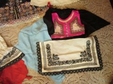 PRODÁM DÍVČÍ LIDOVÝ KROJ - 3