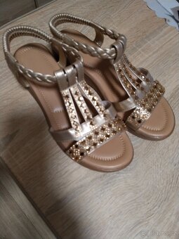 Nové dámské sandály v36 - 3