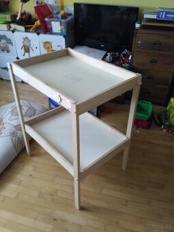 Přebalovací stůl - 3