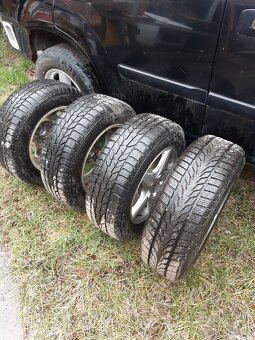 Kola Nissan primera - 3