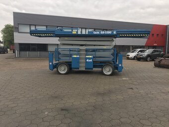 Nůžková terénní plošina GENIE GS 5390RT rv.2008 - 3