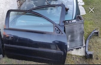 Dveře L a P Opel Corsa C tří dvéř černé - 3