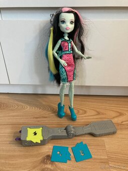 Mattel panenka Monster High Frankie Stein - 3