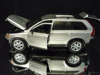 Volvo XC90 Welly 1/18 - 3