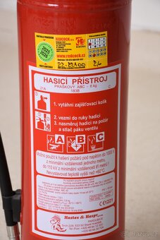 HASÍCÍ PŘÍSTROJ PRÁŠKOVÝ - 3