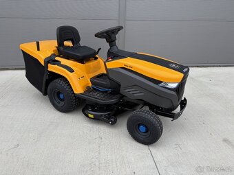 Sekací traktor STIGA Estate 584 e - 3