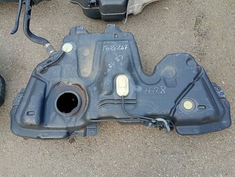 Koncern palivové nádrže - 3