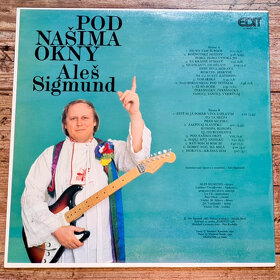 Aleš Sigmund – Pod Našima Okny 1990 NM LP deska, VYPRANÁ - 3