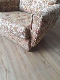 Ušák - křeslo - 3