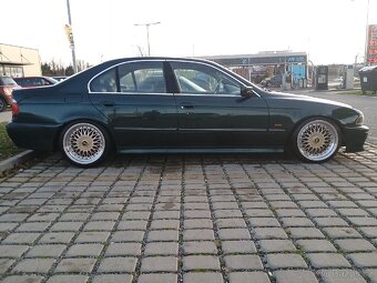 BMW e39 523i - 3