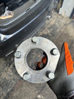 Podložky 5x120 30mm - 3