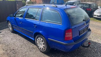 ŠKODA OCTÁVIA 1.6 MPI, RV. 2008, SERVISNÍ KNIHA. - 3