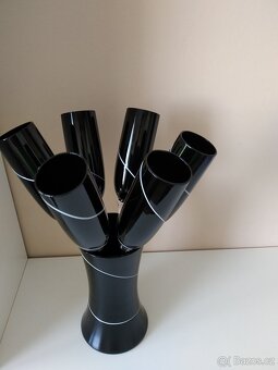 Skleněná souprava na sekt-černé sklo s čirým,bílá linka - 3