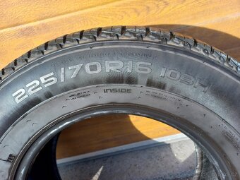 Prodám letní pneu 225/70R16 - 3