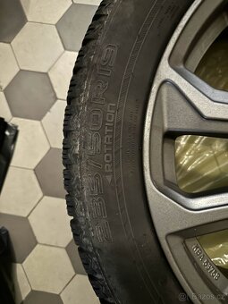 Kola DEZENT KS dark 235/50 R19 4KS - 3