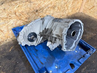 ROZVODOVKA 3.0 TDI 176KW CASA VW TOUAREG 7P 0BU341011G - 3