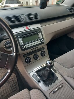 Volkswagen passat b6 2.0tdi 103kw - 3