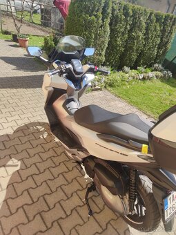 Honda Forza 300 TOP STAV - 3
