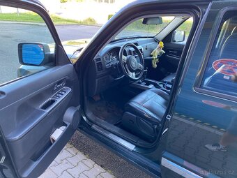 JEEP CHEROKEE 2.8 L CRD, r.v. 2011 - 3