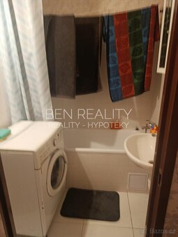 Exklusivní prodej - byt 1+kk Zlín U Trojáku 30m2 + sklep, se - 3