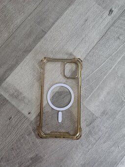 iPhone 11 - 3