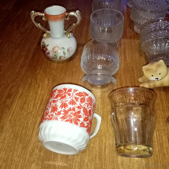 Prodám staré české sklo, poháry, duritky, vázičky apod. - 3