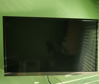 Televize Panasonic S240 24 palců - 3