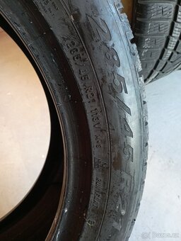 285/45 R21 Pirelli Scorpion runflat zimní sada - 3