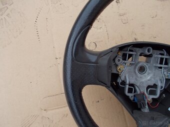 Kožený volant Peugeot 207 - 3