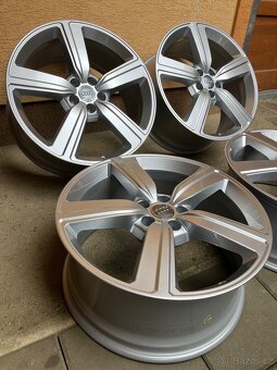 Audi R20 4KE601025S - 3