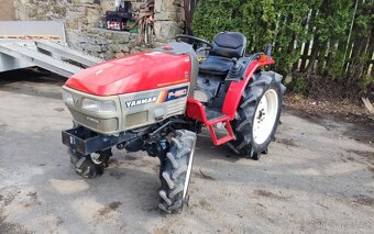 Malotraktor Yanmar - 3