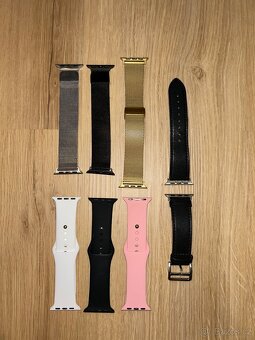 Chytré hodinky Apple Watch SE (2022) - 3