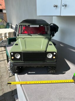 Rc auto Land Rover 1:10 - 3