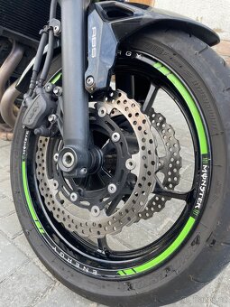 Kawasaki z650 - 3